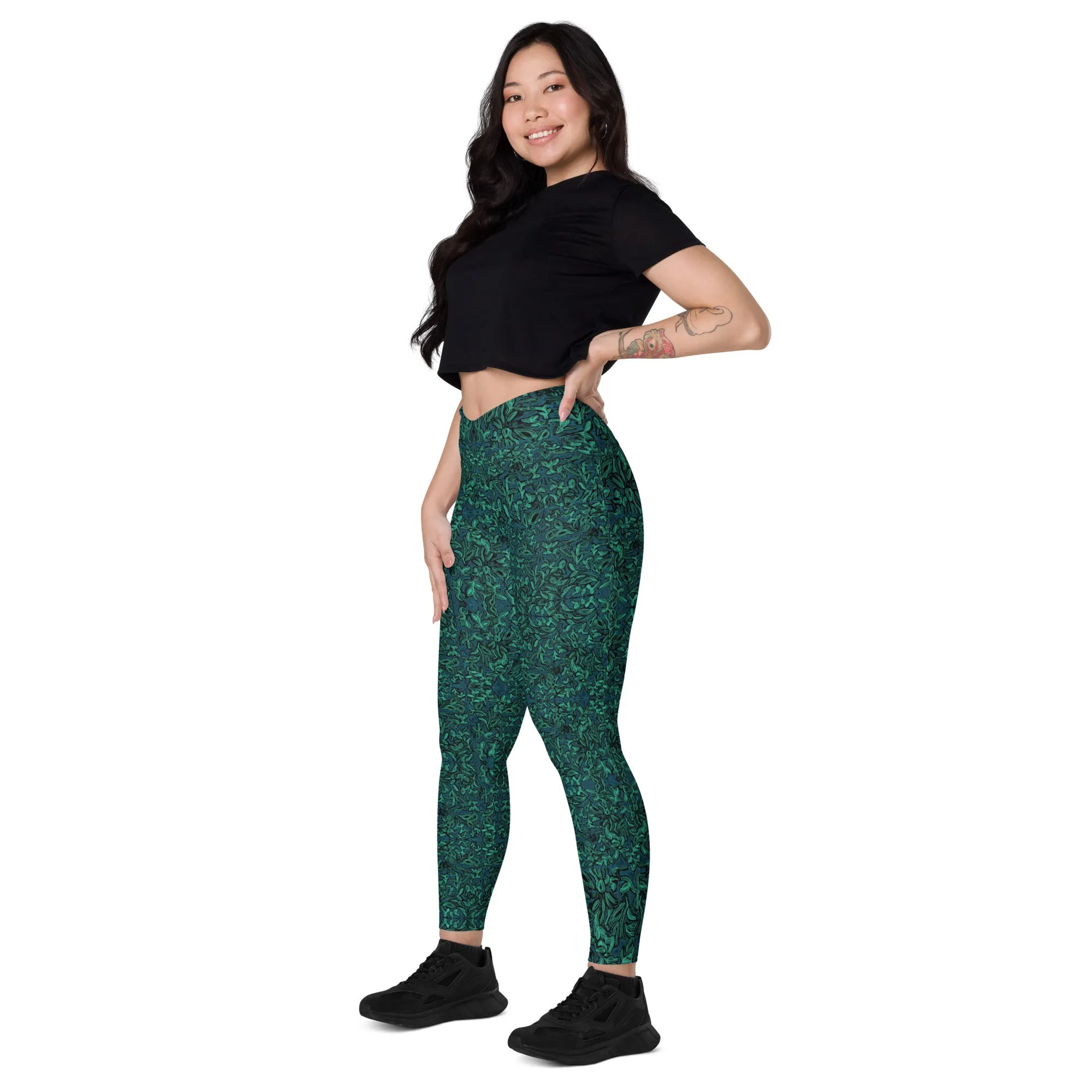 Candie's Crossover waist yoga pant leggings with pockets