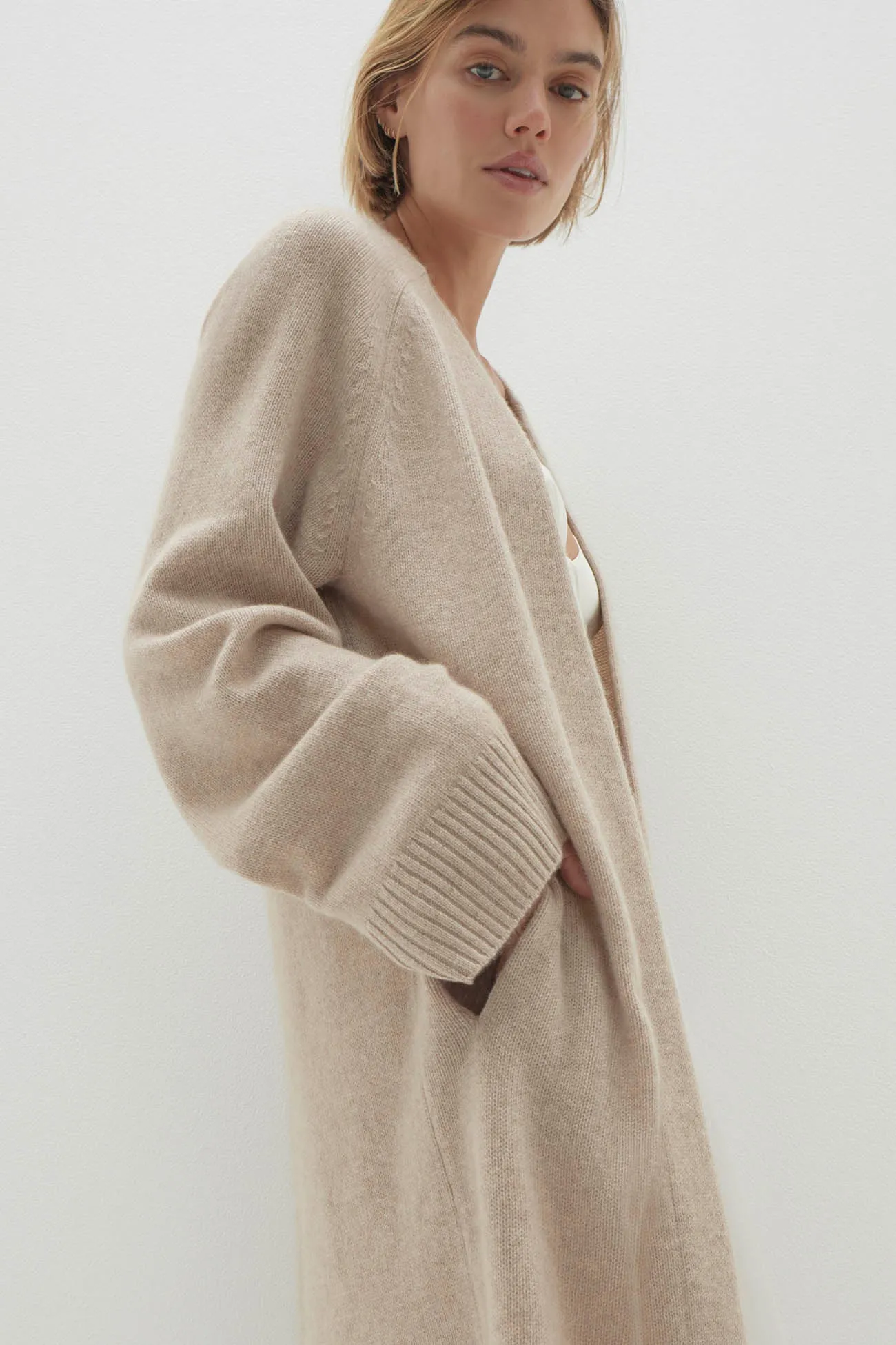 MAKENA LONGLINE CASHMERE CARDIGAN