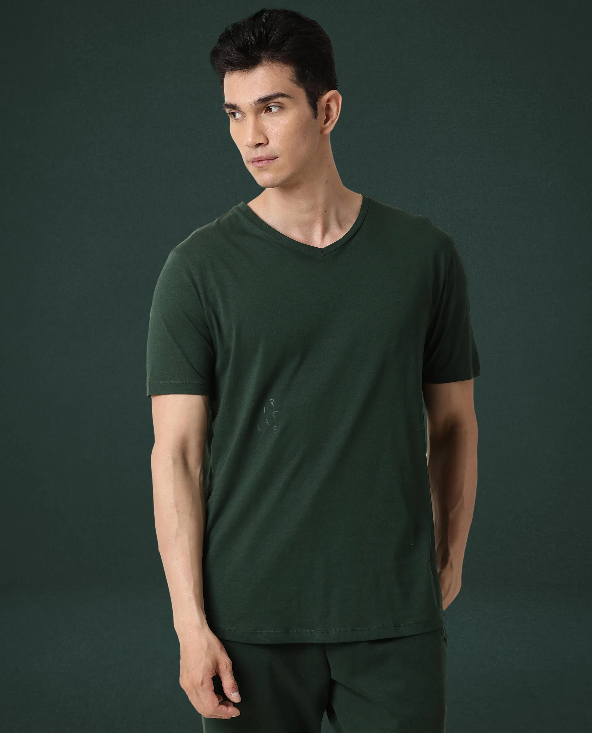 Rare Rabbit Articale Men's Cleok Mountain Green Solid V-Neck Relaxed Fit Half Sleeves T-Shirt