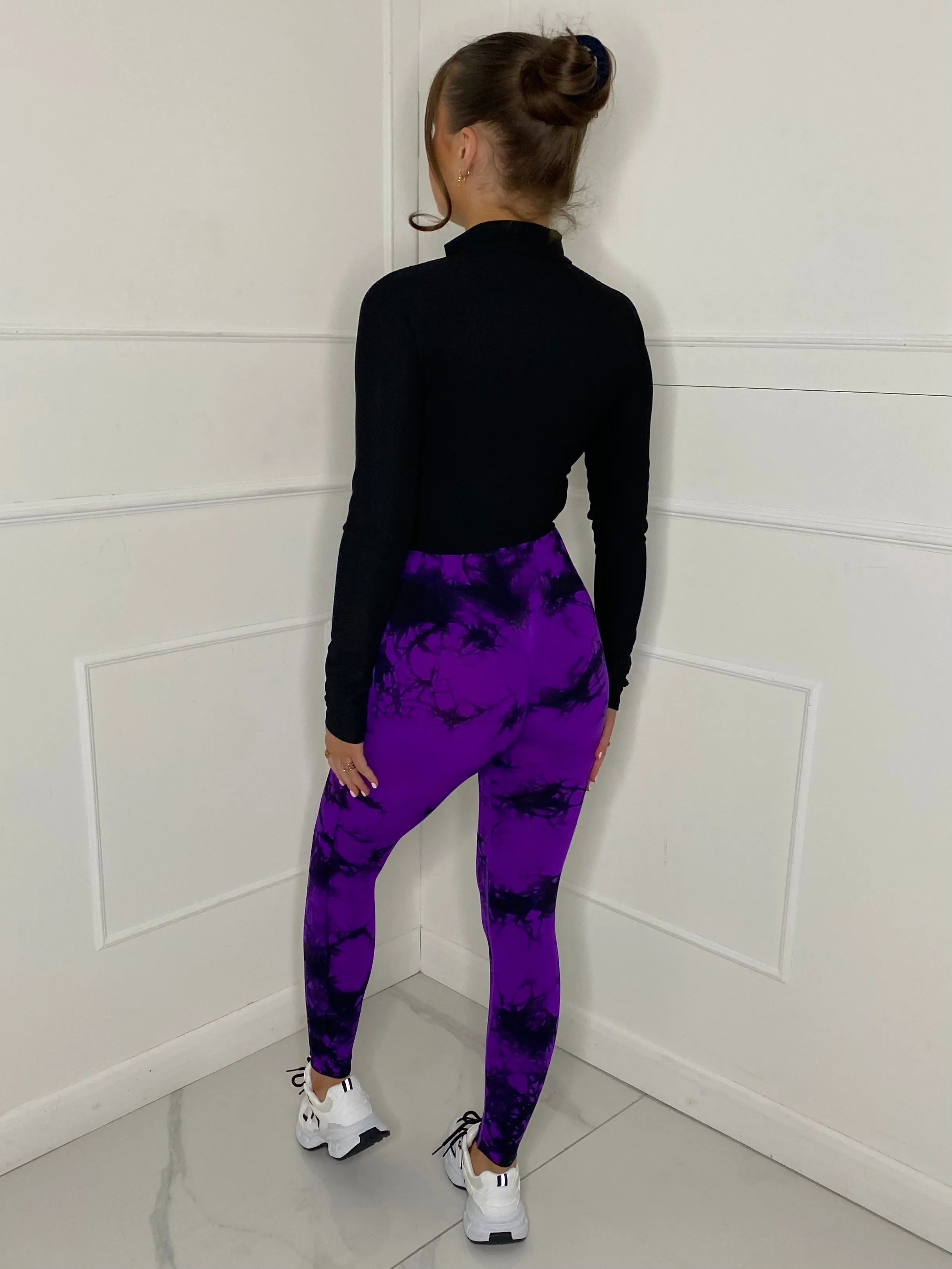 Ruched Bum Gym Leggings - Purple Tie Dye